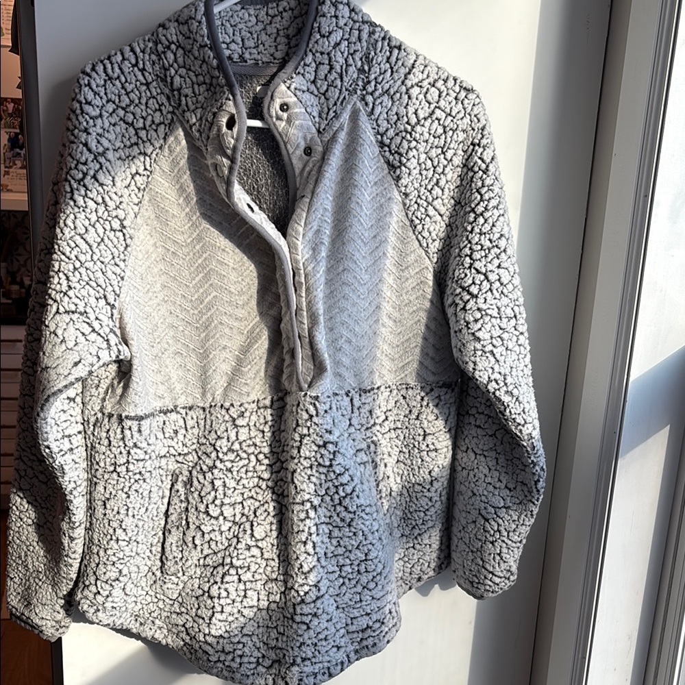 Cozy Gray Maurice’s Sherpa Pullover